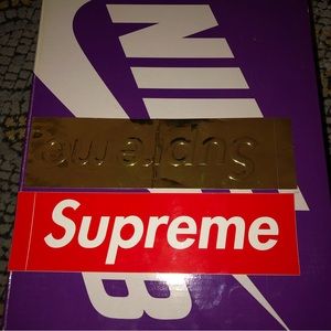 Supreme Gold box logo FW22 sticker